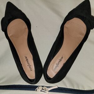 NEW NWT Comfortview Black 1 inch Kitten Heels Sleek Pointed-Toe Design Size 11 M